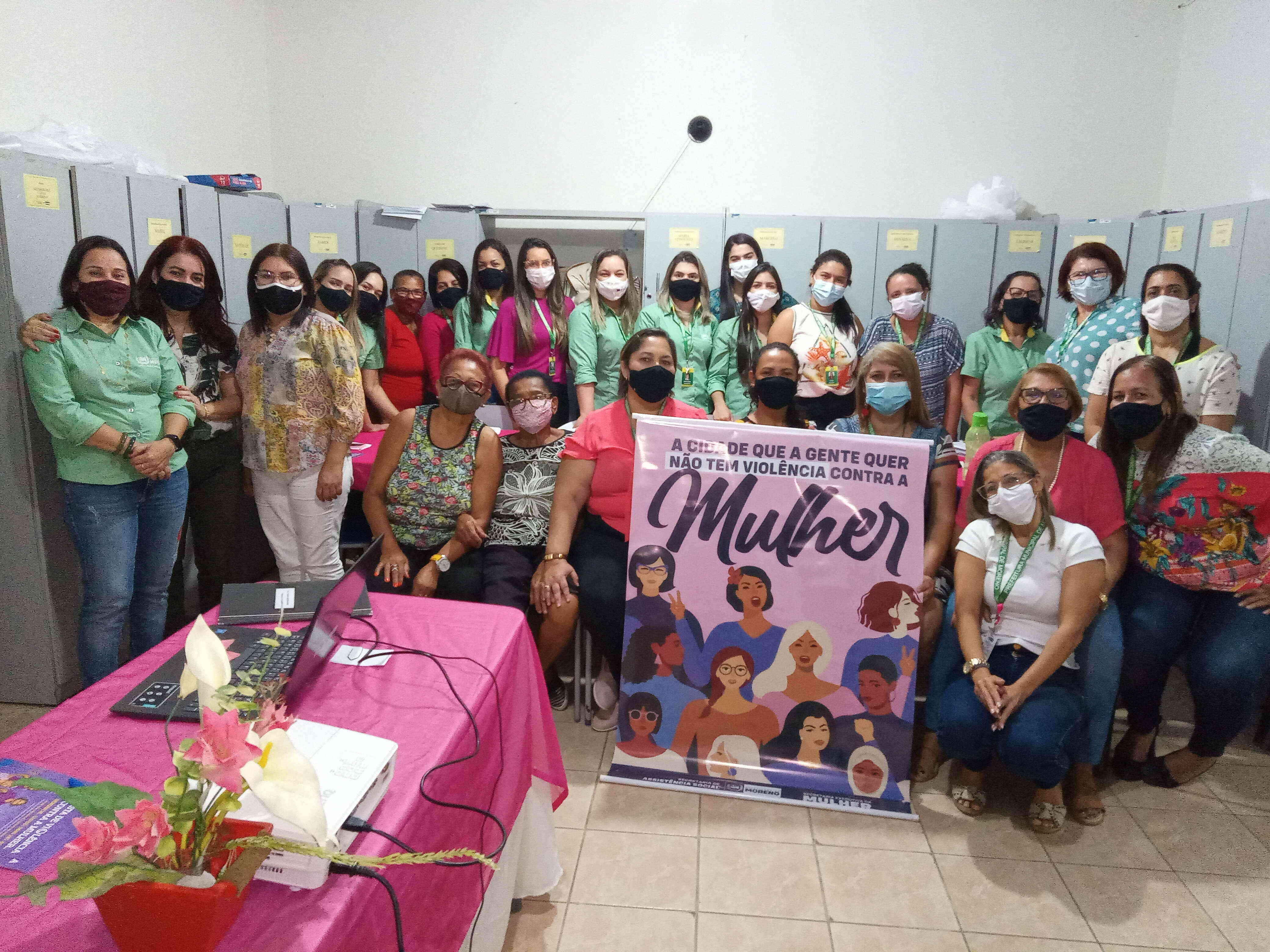 SECRETARIA EXECUTIVA DA MULHER INICIA CICLO DE PALESTRAS COM AS MULHERES  DA SECRETARIA DE EDUCAÇÃO DO MUNICÍPIO DE MORENO