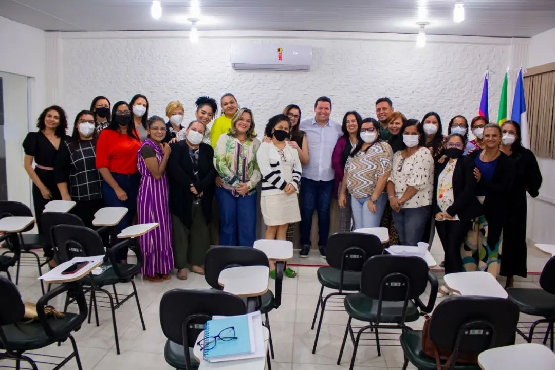 PALMARES: RODA DE CONVERSA COM AS GESTORAS DAS ESCOLAS MUNICIPAIS 