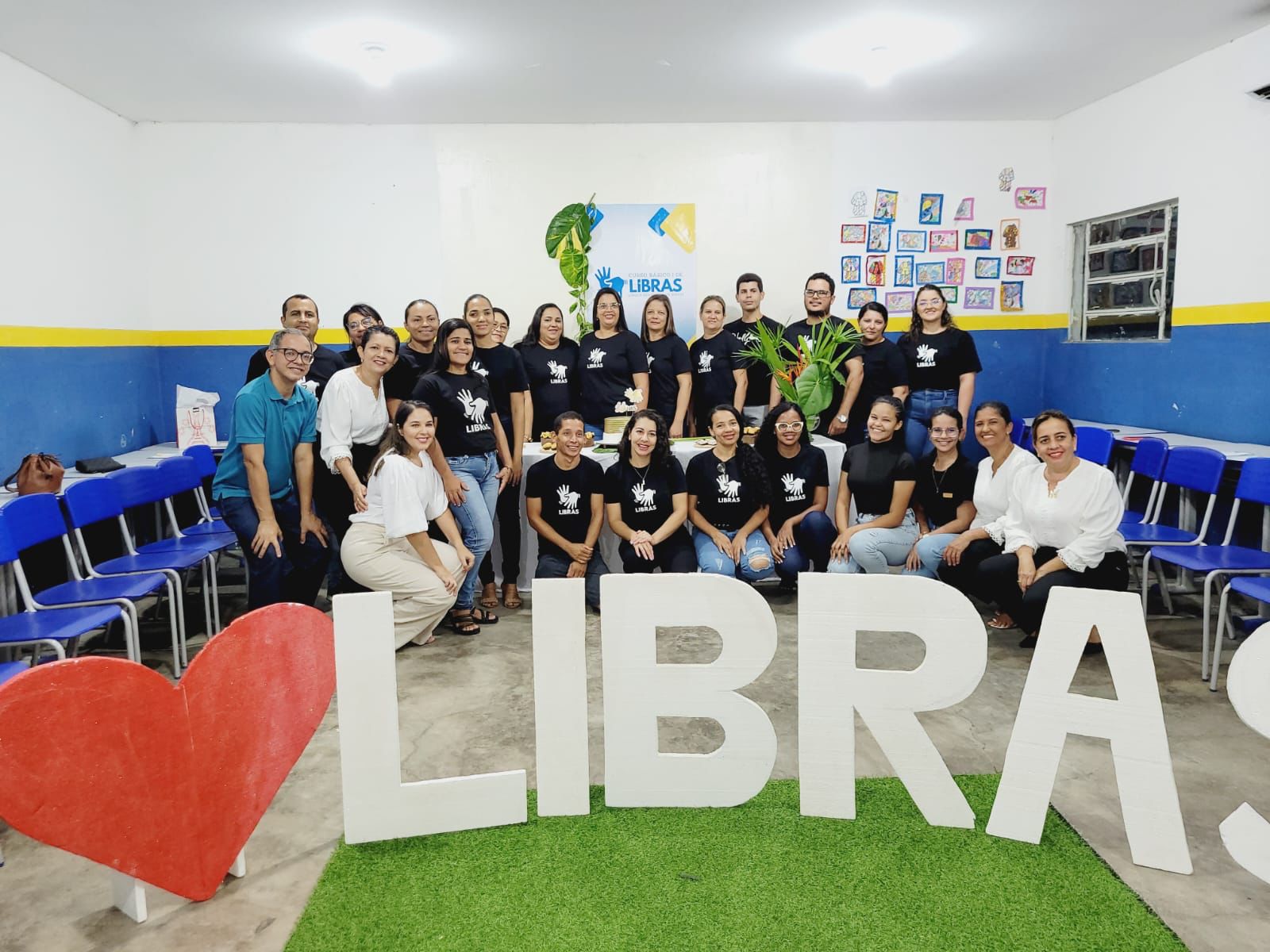 CURSO DE LIBRAS EM FERREIROS-PE