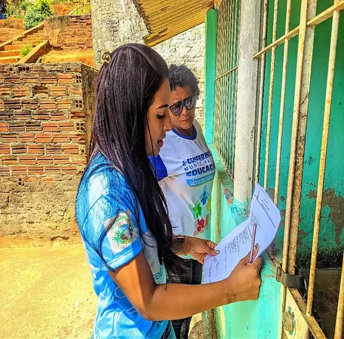 A SECRETARIA DE EDUCAÇÃO DE SÃO VICENTE FÉRRER-PE REALIZOU A BUSCA ATIVA ESCOLAR DA ESCOLA MUNICIPAL DOUTOR MANOEL BORBA E A CRECHE HAYDEE